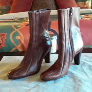ANTONIO MELANI BOOTS calf high size 6M